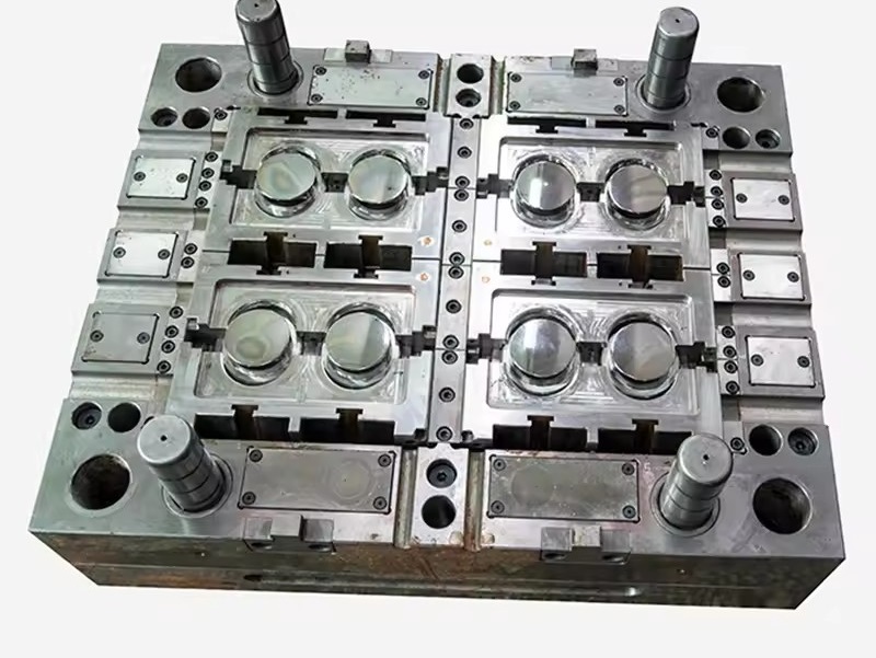 Custom high quality mould for injection molding machine 3d design Wire Terminal Connector plastic injection mold